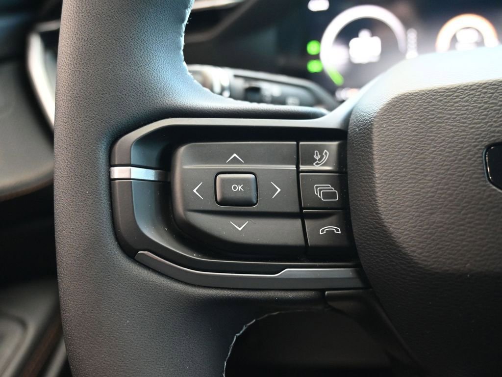 New 2026 Jeep Cherokee Limited image 18