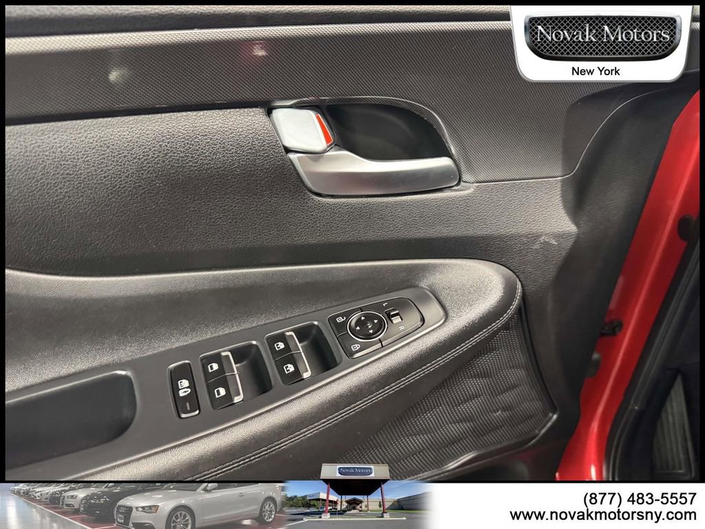 Used 2022 Hyundai Santa Fe XRT image 13