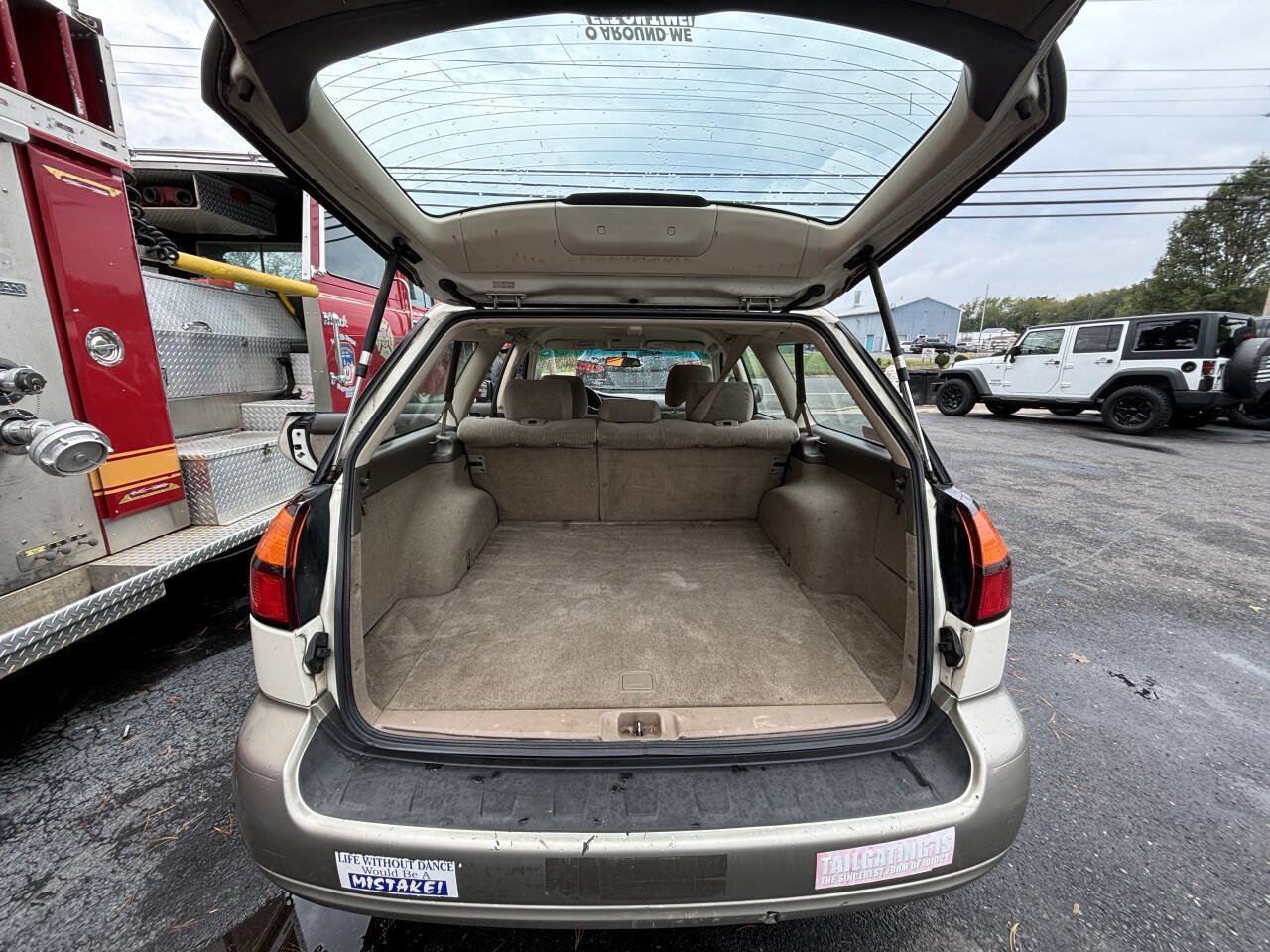 Used 2002 Subaru Outback Wagon AWD/4WD image 19
