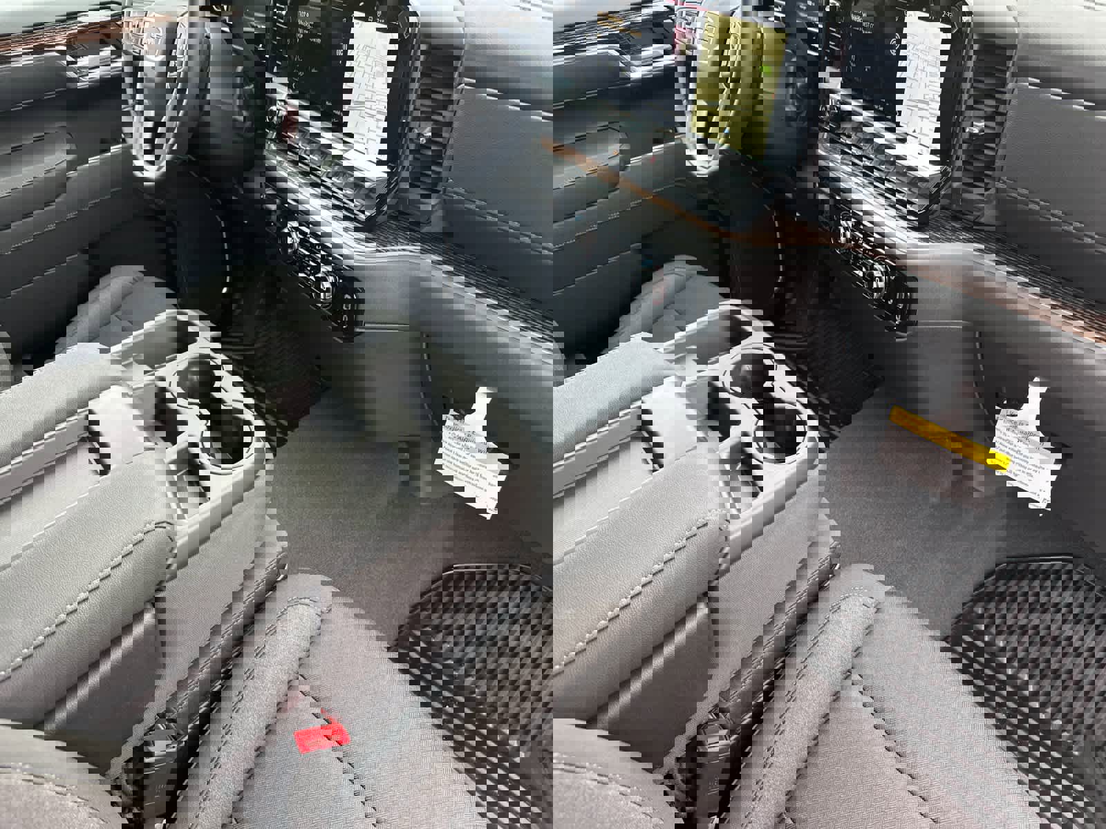 New 2026 GMC Sierra 1500 SLE w/ LPO, Black Badging Package image 14