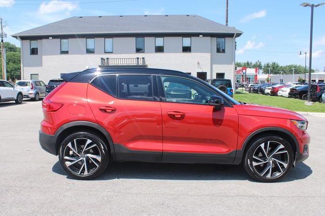 Used 2021 Volvo XC40 T5 R-Design w/ Advanced Package AWD/4WD image 6