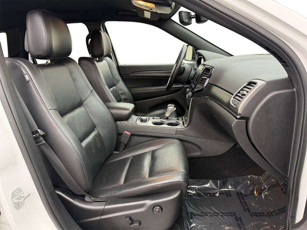Used 2019 Jeep Grand Cherokee Limited image 18