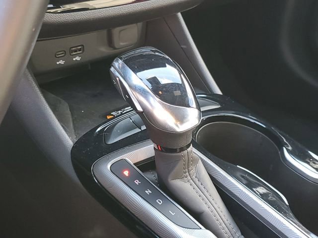 Certified 2024 Buick Envista Sport Touring w/ Convenience I Package image 31