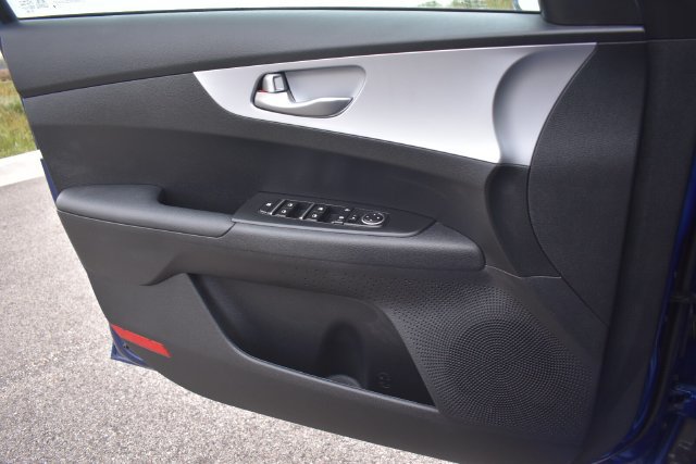 Certified 2024 Kia Forte LXS w/ LXS Technology Package FWD image 26