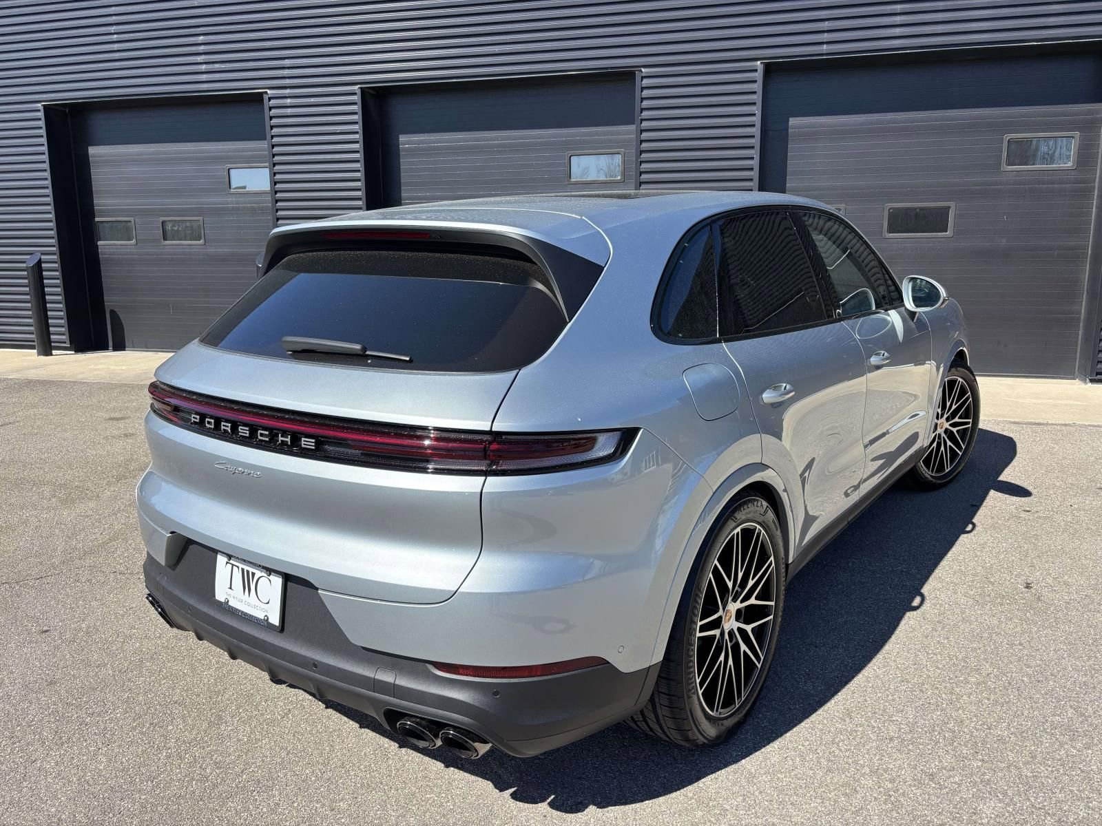 New 2026 Porsche Cayenne image 10