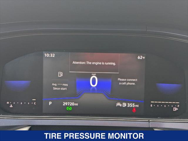 Certified 2022 Volkswagen Taos SE w/ Panoramic Sunroof Package FWD image 16