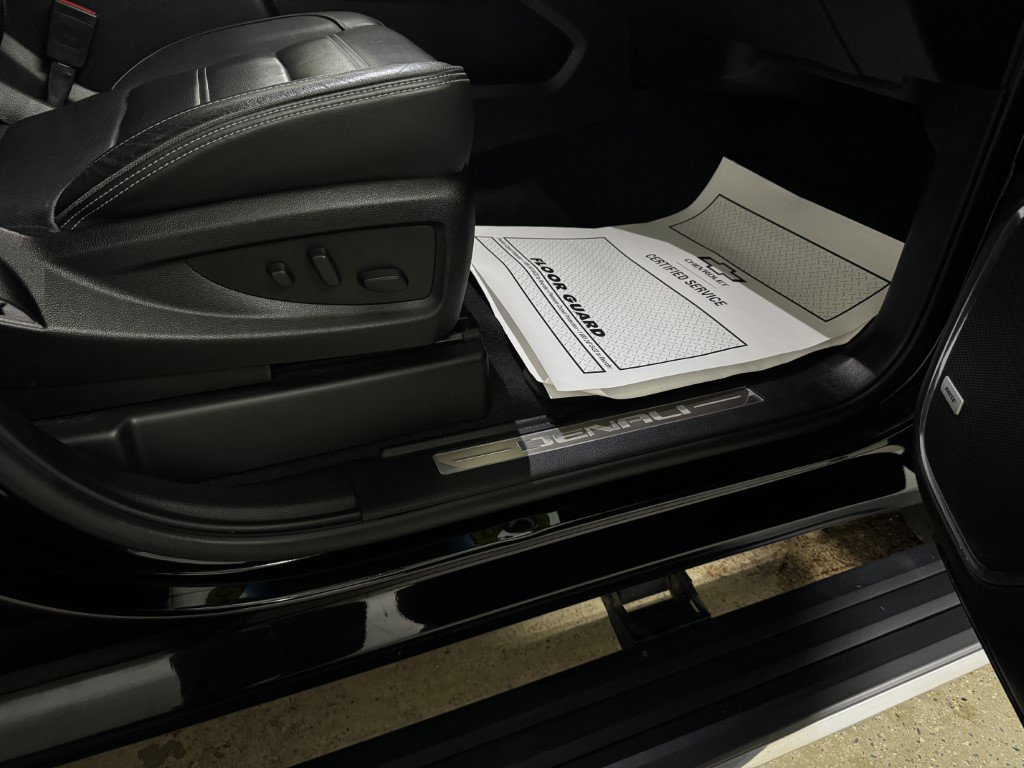 Used 2019 GMC Yukon Denali w/ Denali Ultimate Package image 79