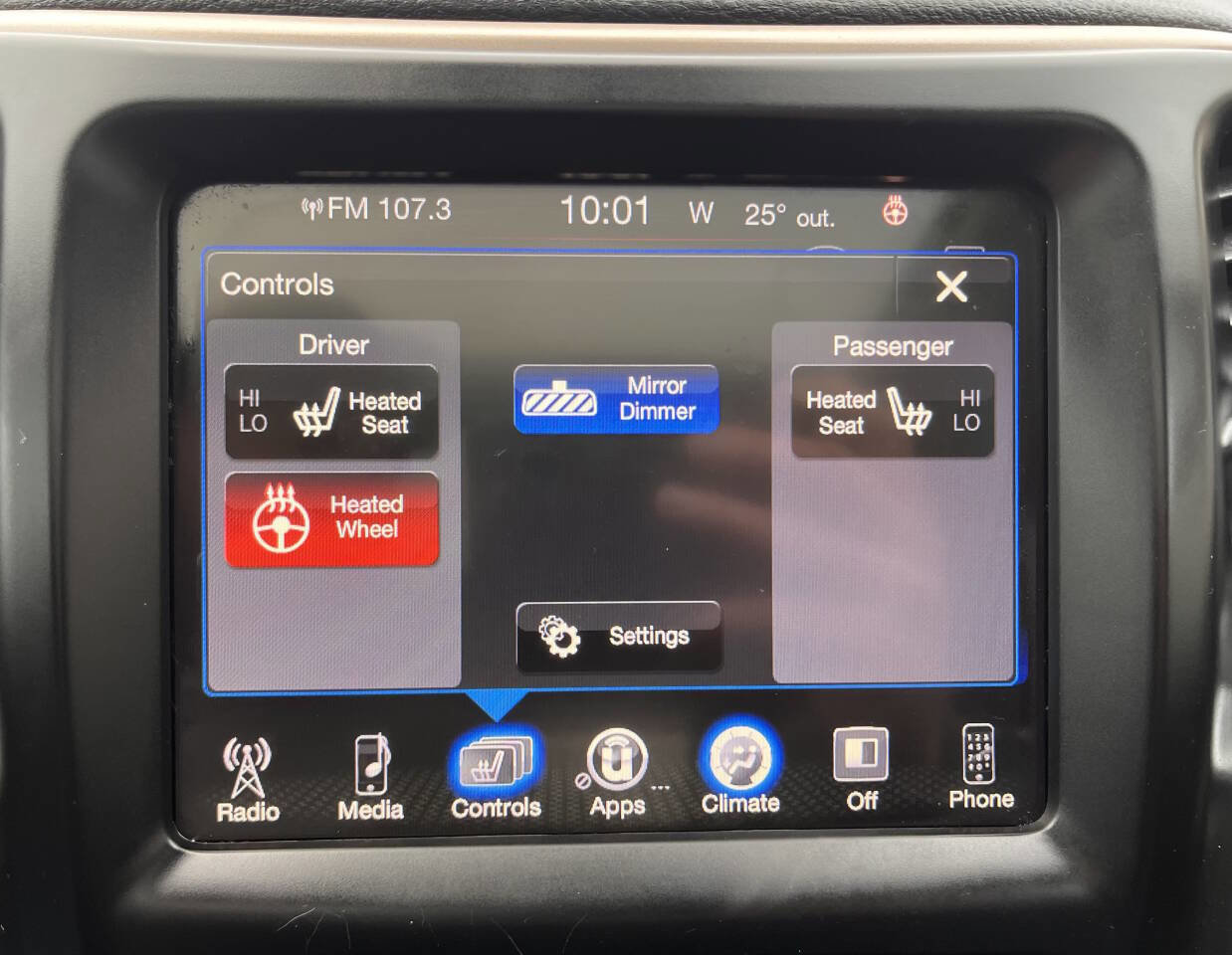 Used 2018 Jeep Cherokee Limited w/ Technology Group image 14