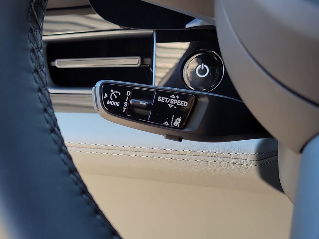 New 2026 Porsche Taycan AWD/4WD image 36