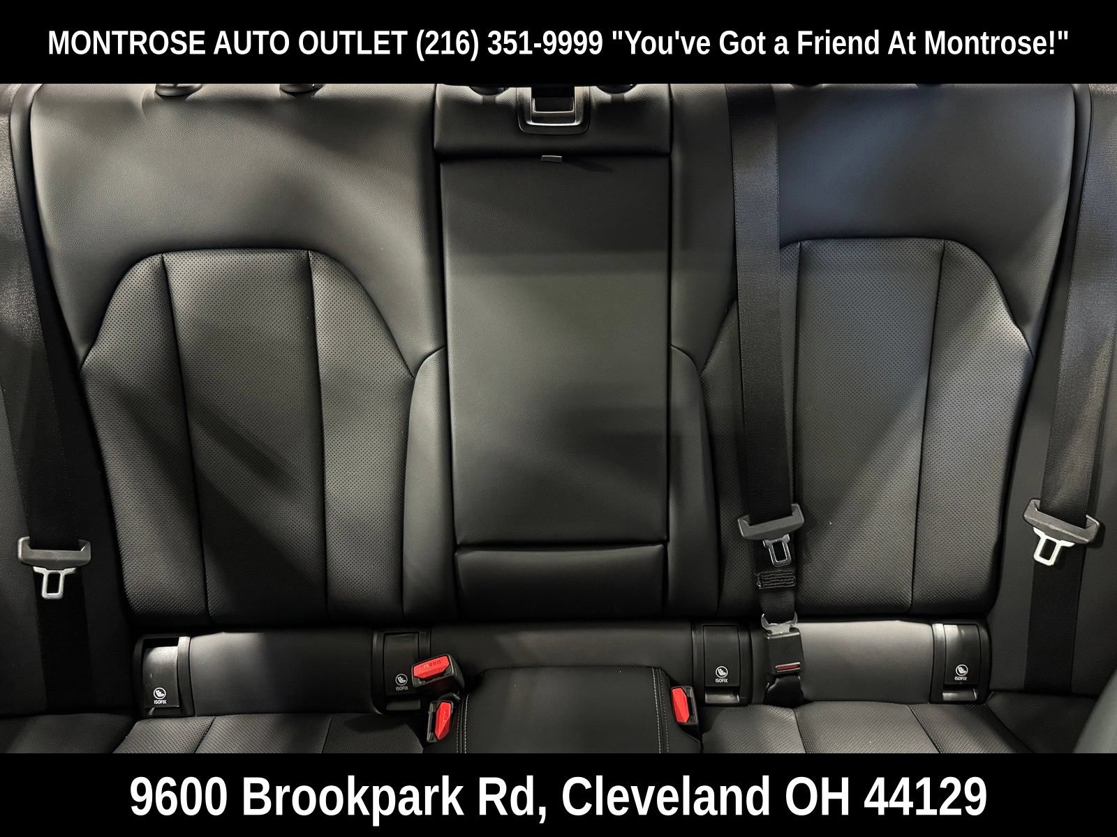 Used 2023 BMW 330i xDrive Sedan AWD/4WD image 30