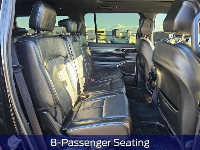 Used 2024 Jeep Wagoneer Series II image 17