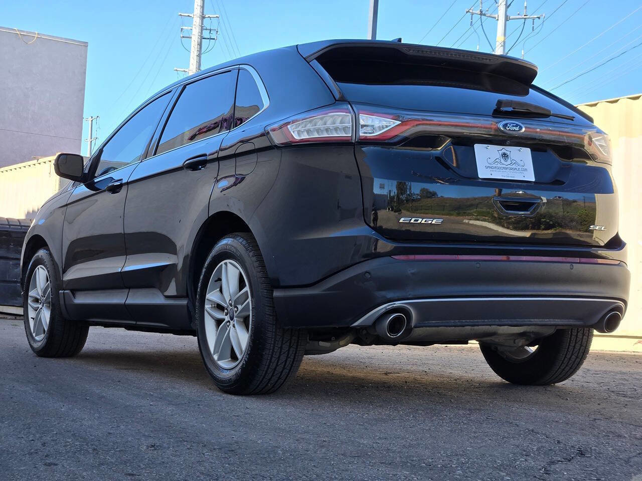 Used 2017 Ford Edge SEL image 12