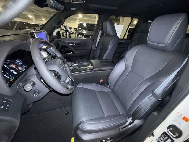 New 2026 Lexus LX 700h Luxury image 2