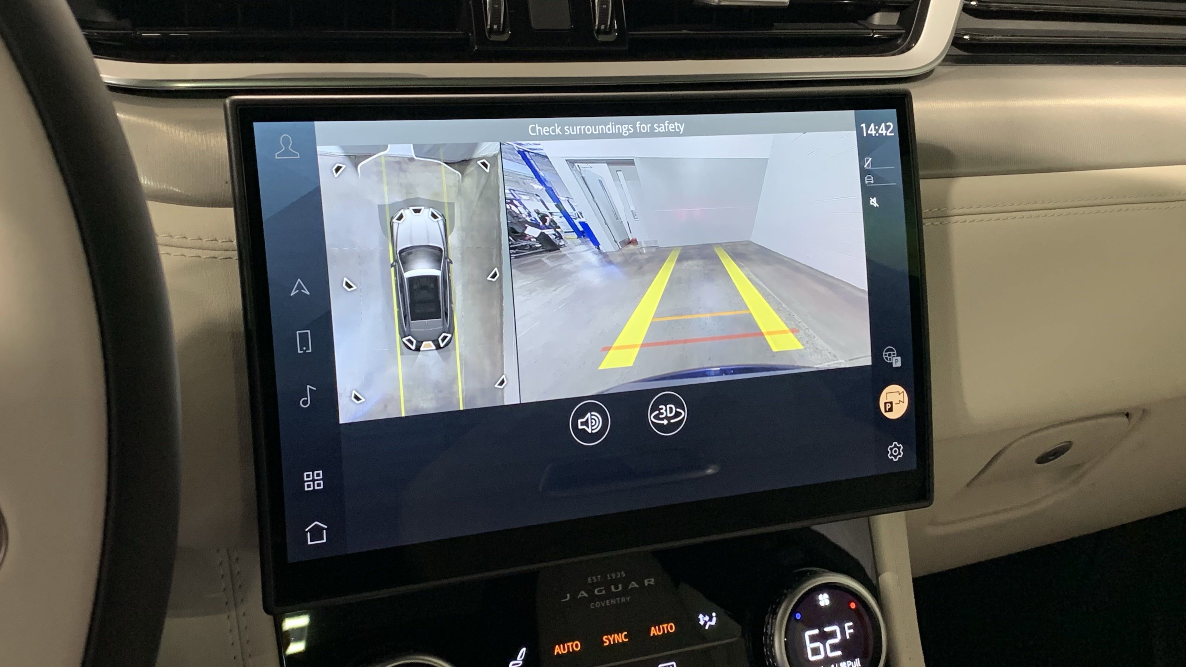 Used 2026 Jaguar F-PACE R-Dynamic S image 20