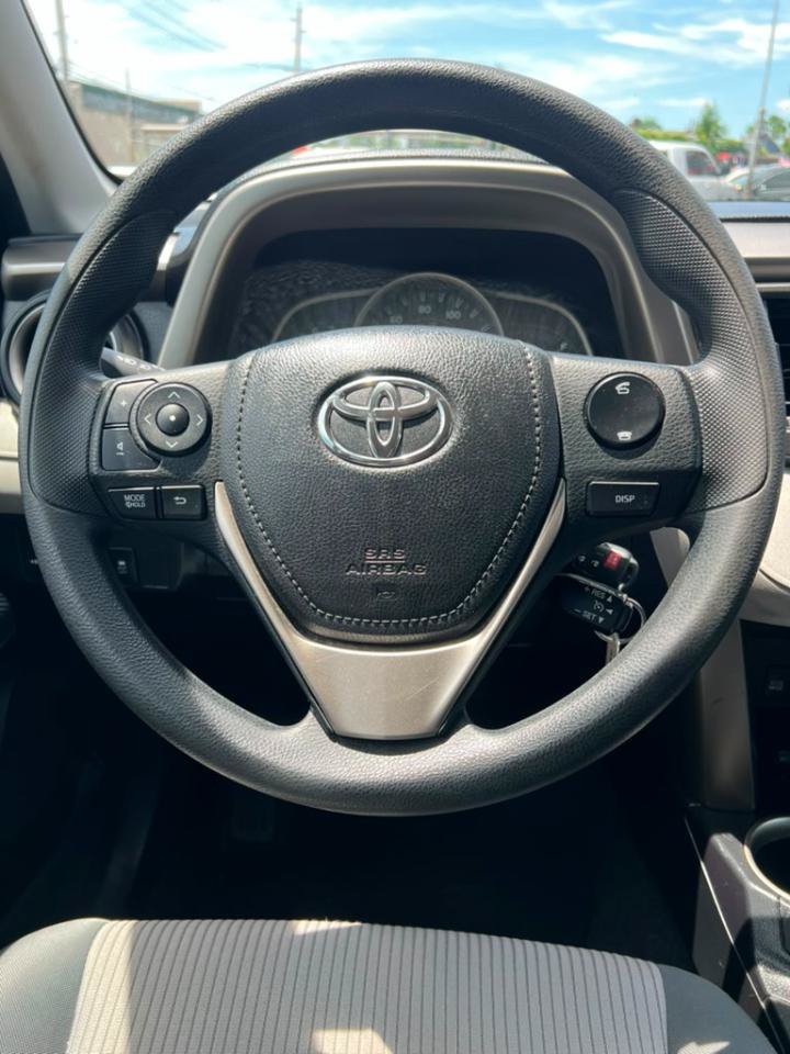 Used 2013 Toyota RAV4 LE AWD/4WD image 23