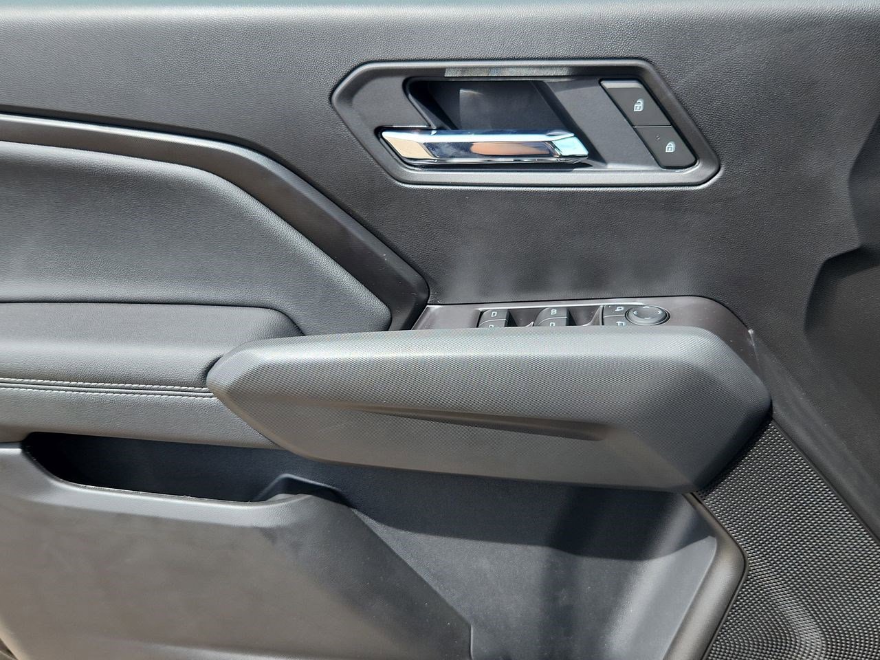 New 2025 Chevrolet Colorado LT w/ LT Convenience Package image 27