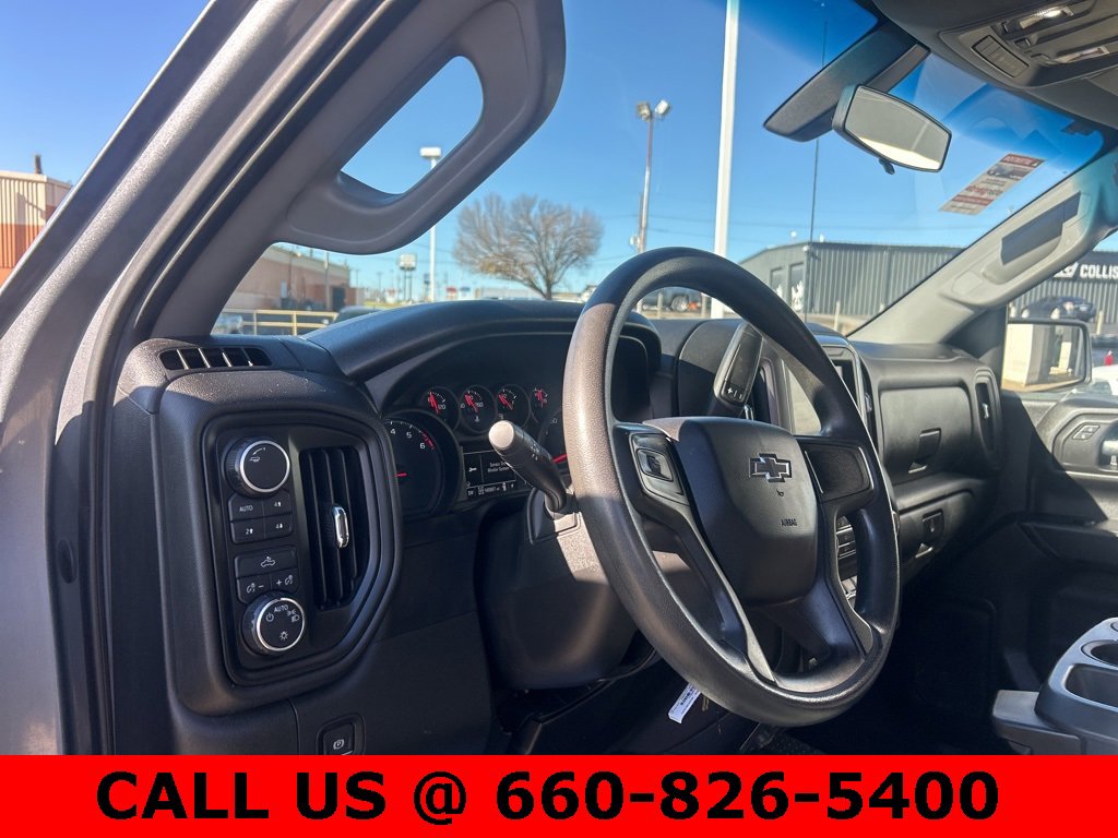 Used 2020 Chevrolet Silverado 1500 Custom Trail Boss w/ Custom Convenience Package image 13