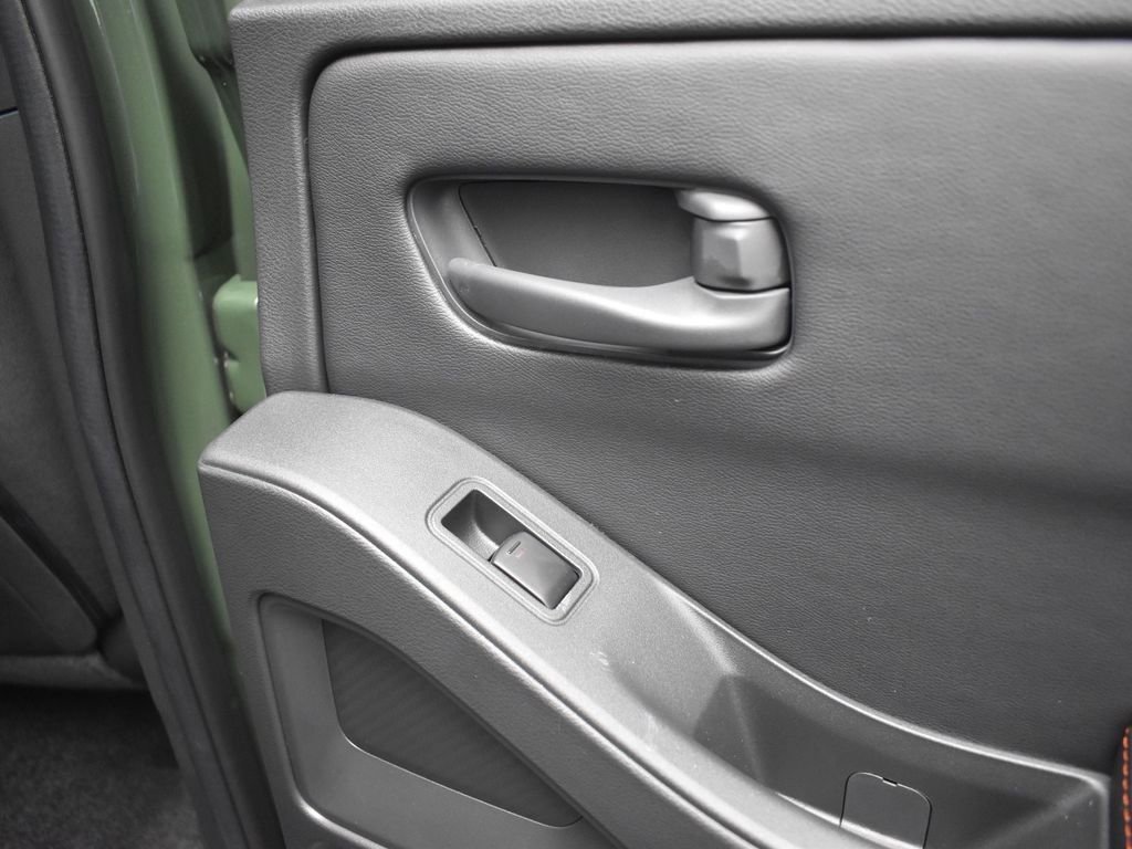 New 2026 Nissan Frontier PRO-4X w/ Pro-4x Convenience Package image 19