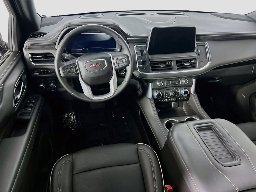Certified 2023 GMC Yukon XL SLT w/ SLT Luxury Package AWD/4WD image 22