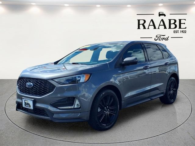 Used 2024 Ford Edge ST-Line w/ Class II Trailer Tow Package AWD/4WD image 3