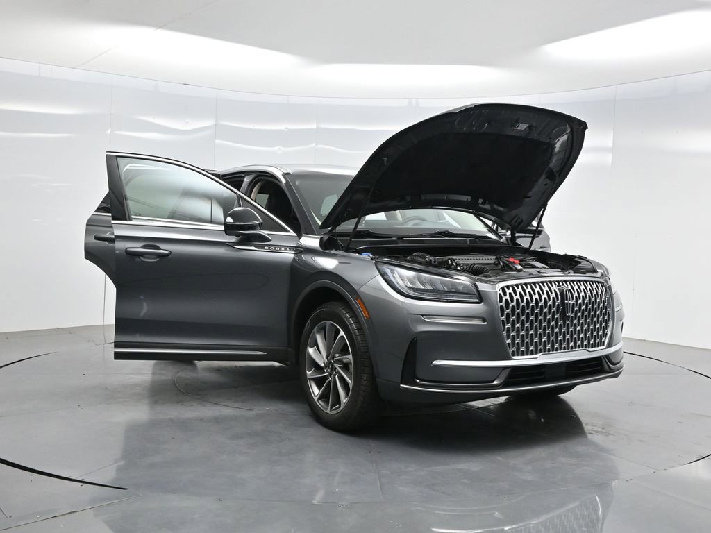 Used 2023 Lincoln Corsair FWD w/ Equipment Group 101A image 43