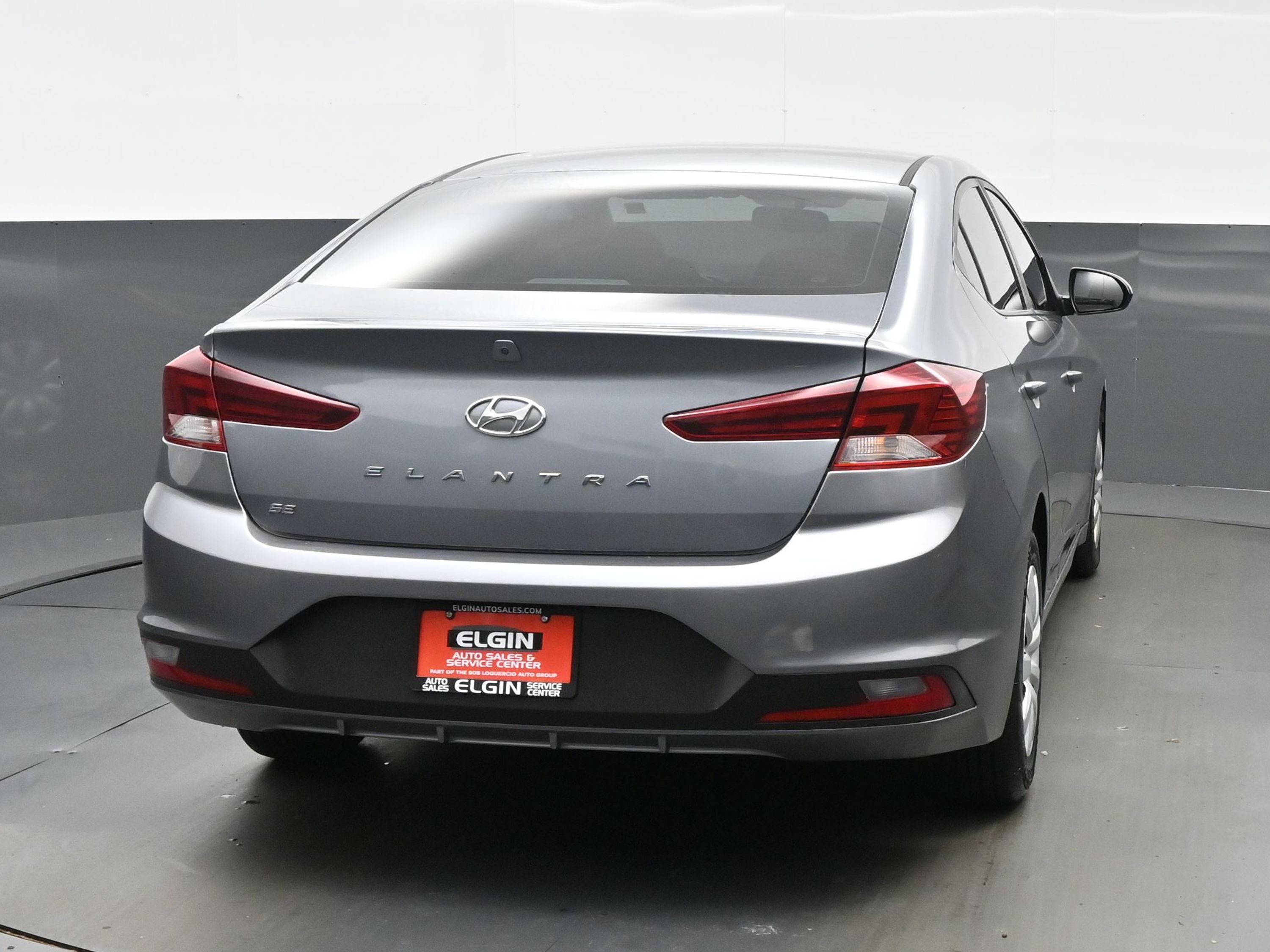 Used 2019 Hyundai Elantra SE w/ Cargo Package FWD image 5