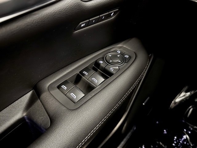 Certified 2023 Cadillac XT5 Premium Luxury w/ Technology Package image 39