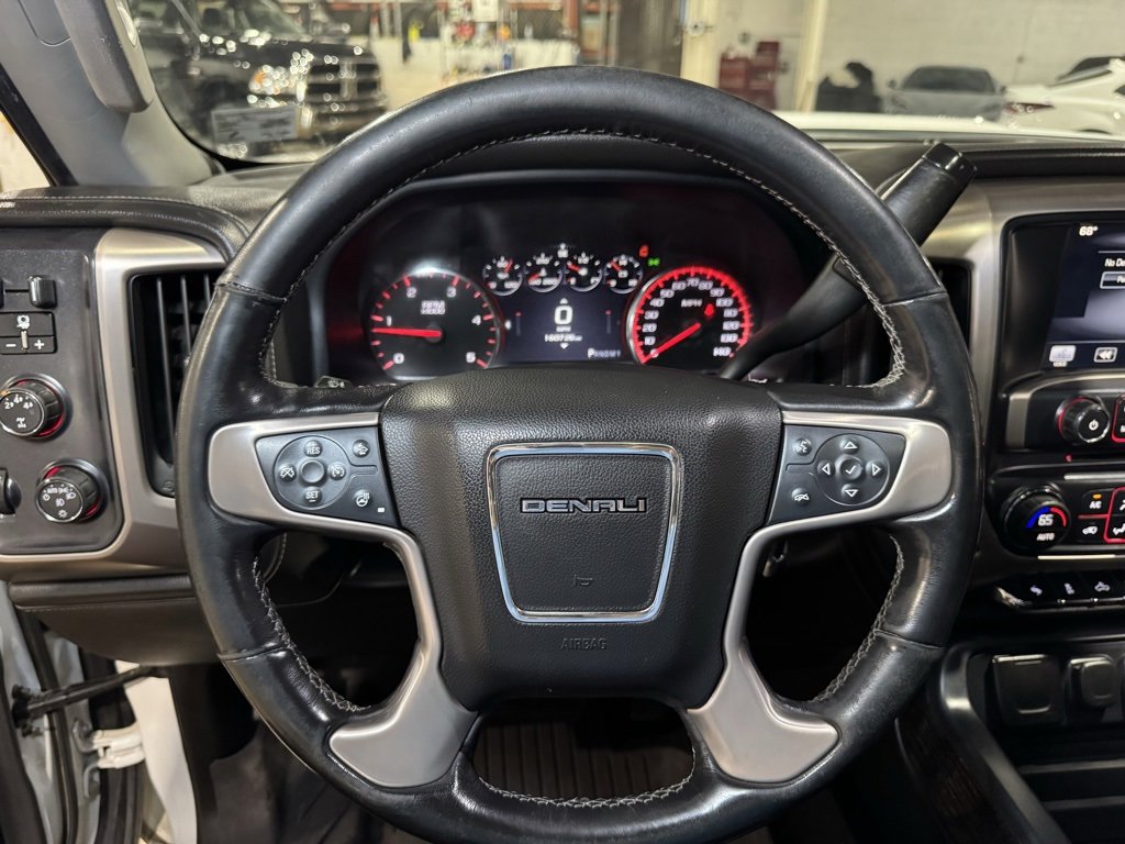 Used 2015 GMC Sierra 3500 Denali image 29