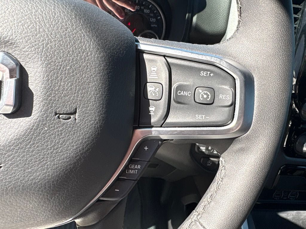 Used 2025 RAM 1500 Big Horn AWD/4WD image 19