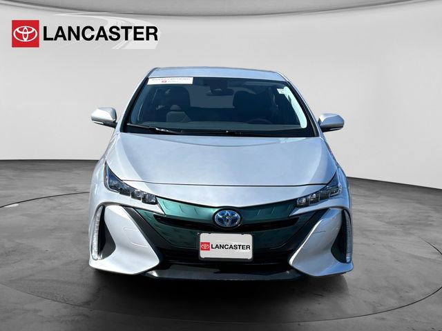 Certified 2017 Toyota Prius Prime Plus w/ Preferred Accessory Package FWD image 2