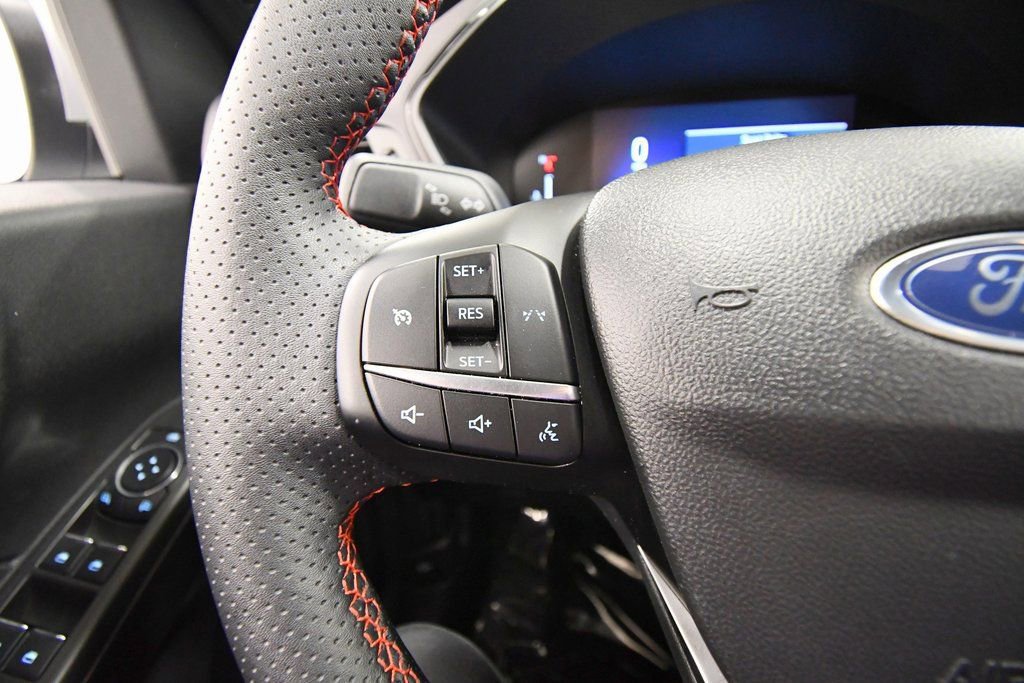 Used 2025 Ford Escape ST-Line Select image 20