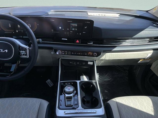 New 2026 Kia Carnival EX image 11