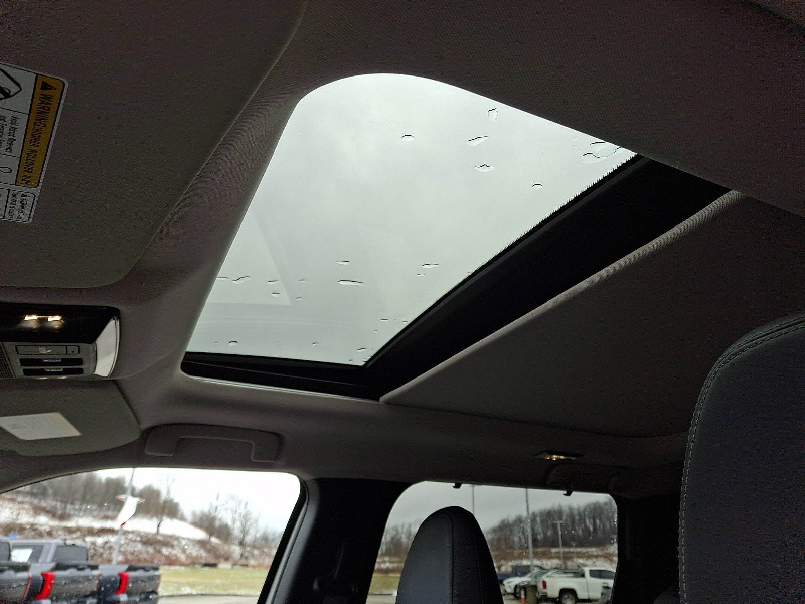 Used 2025 Mitsubishi Outlander AWD image 15