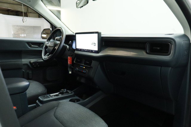 Used 2025 Ford Maverick XL FWD image 21