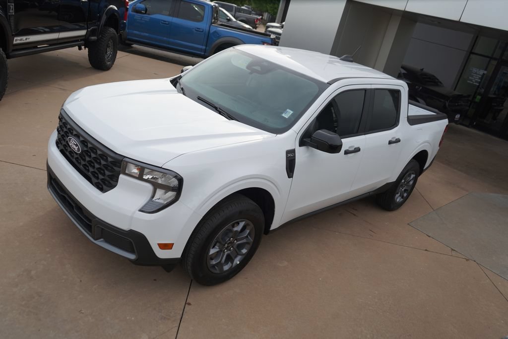 New 2026 Ford Maverick XLT w/ XLT Luxury Package AWD/4WD image 14