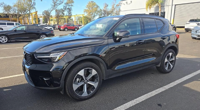 Used 2026 Volvo XC40 B5 Plus