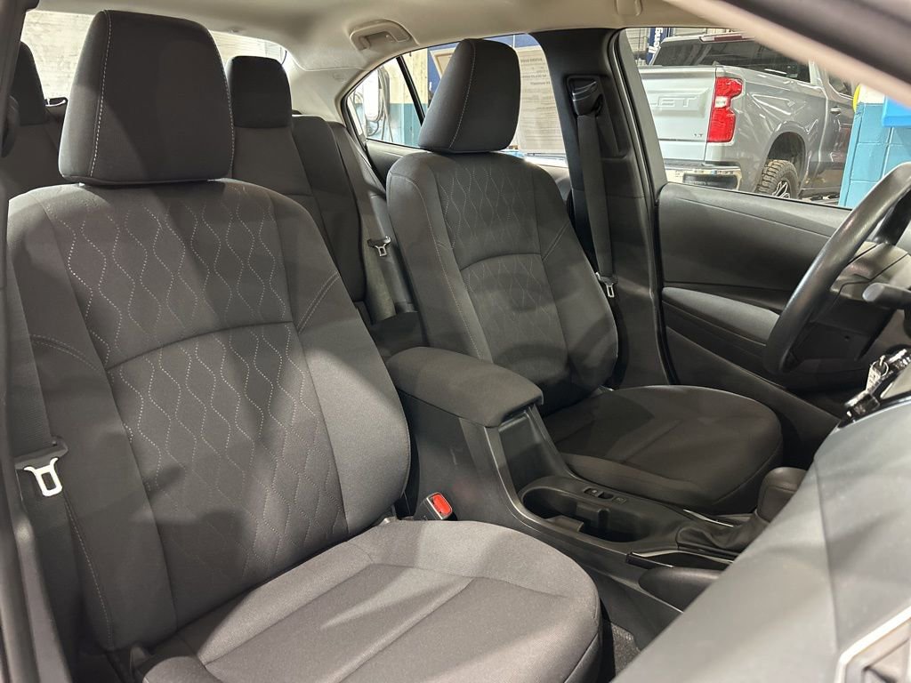 Used 2024 Toyota Corolla LE FWD image 35