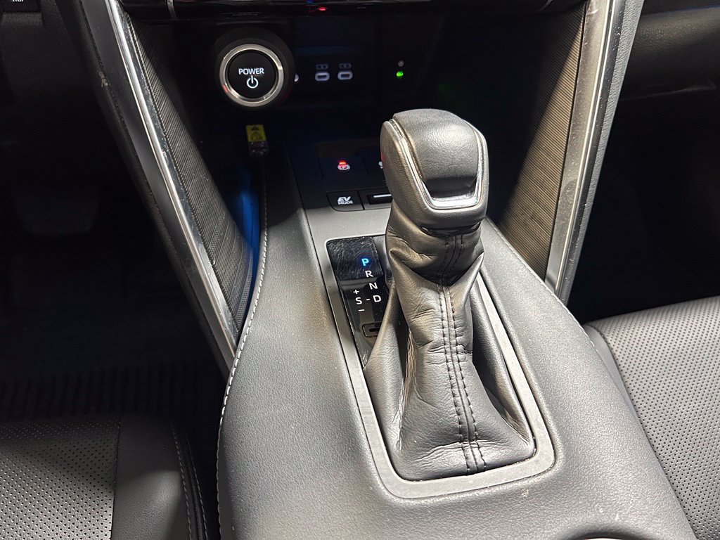 Certified 2024 Toyota Venza Limited AWD/4WD image 28