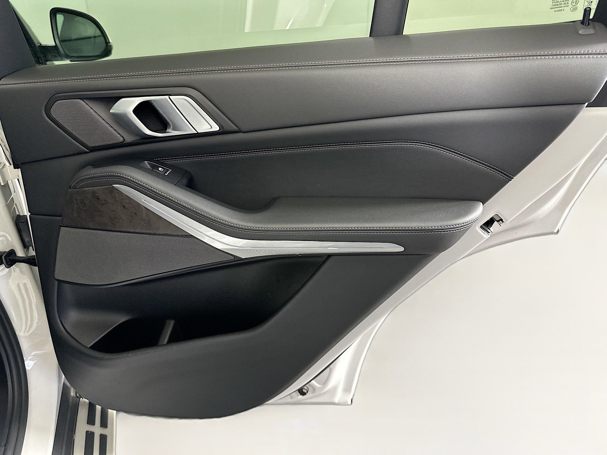 Used 2024 BMW X5 sDrive40i image 32