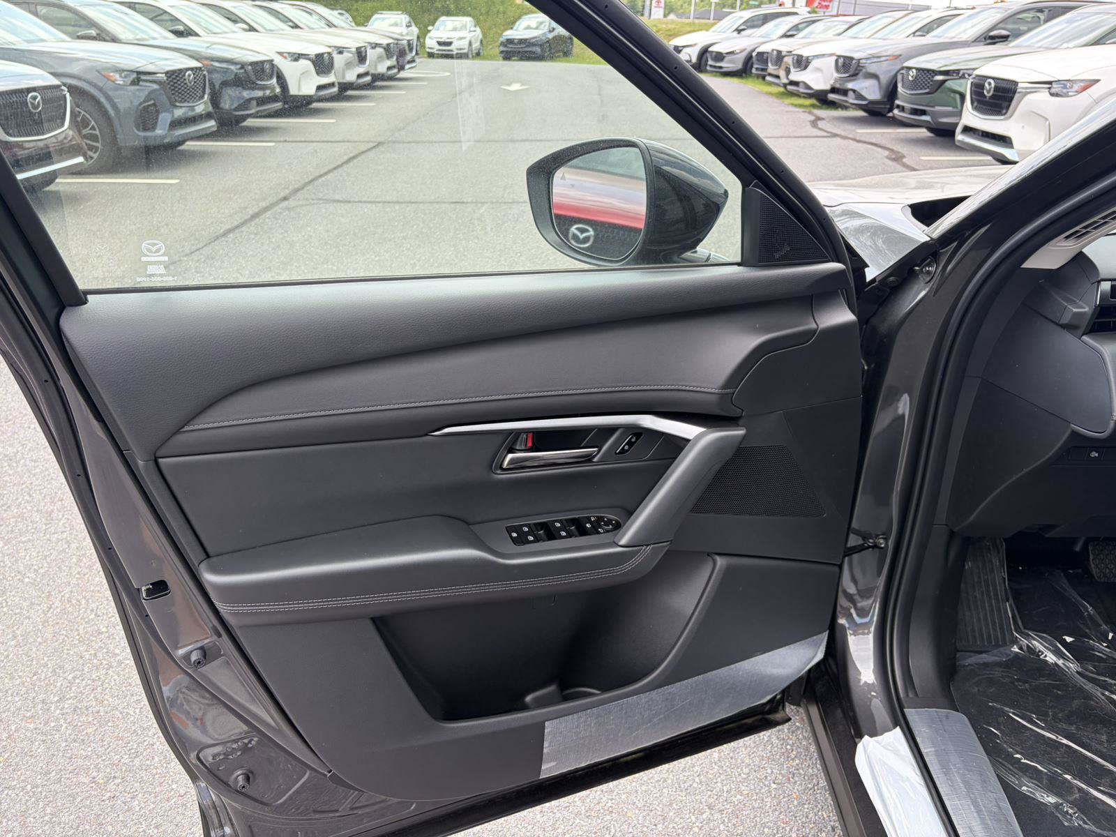 New 2026 MAZDA CX-5 Select AWD/4WD image 16