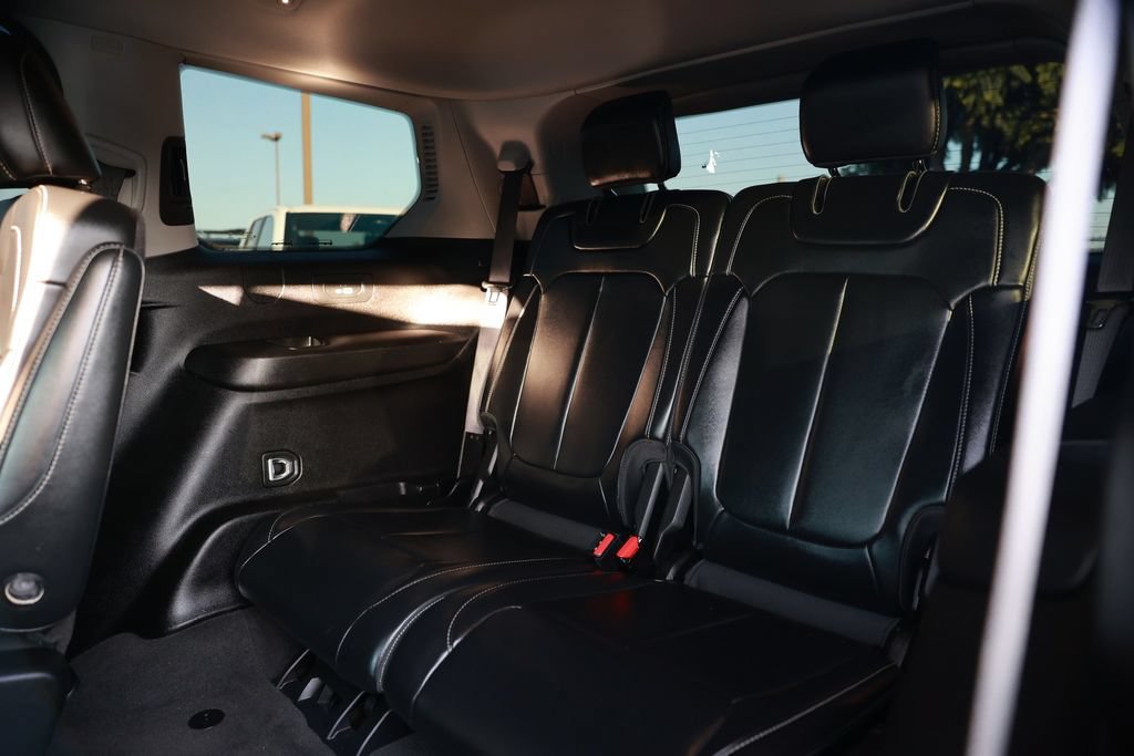 Used 2021 Jeep Grand Cherokee L Limited RWD image 35