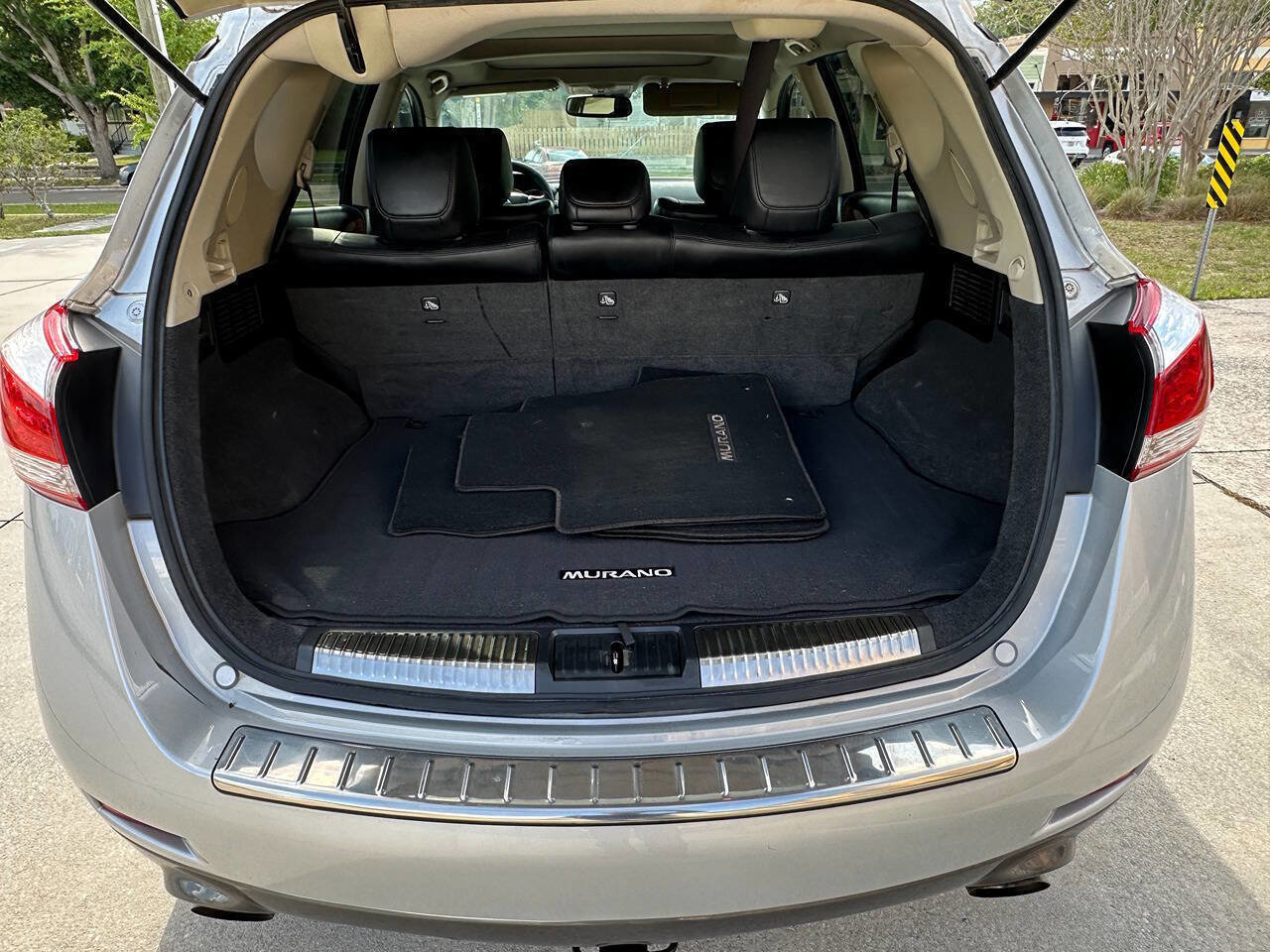 Used 2014 Nissan Murano LE w/ Platinum Edition Package image 13