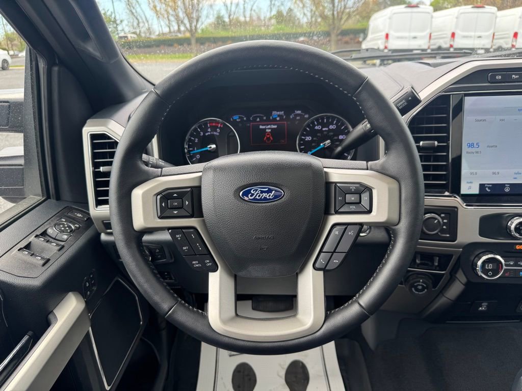 Certified 2022 Ford F350 Lariat w/ Lariat Ultimate Package image 16