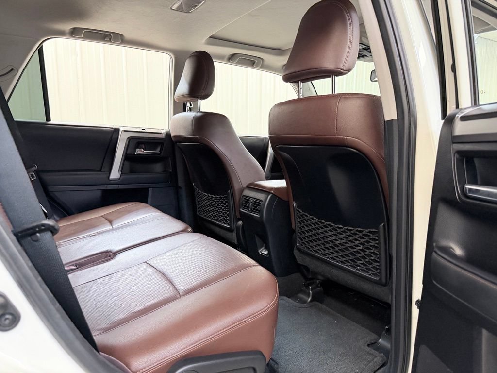 Used 2020 Toyota 4Runner Limited AWD/4WD image 34