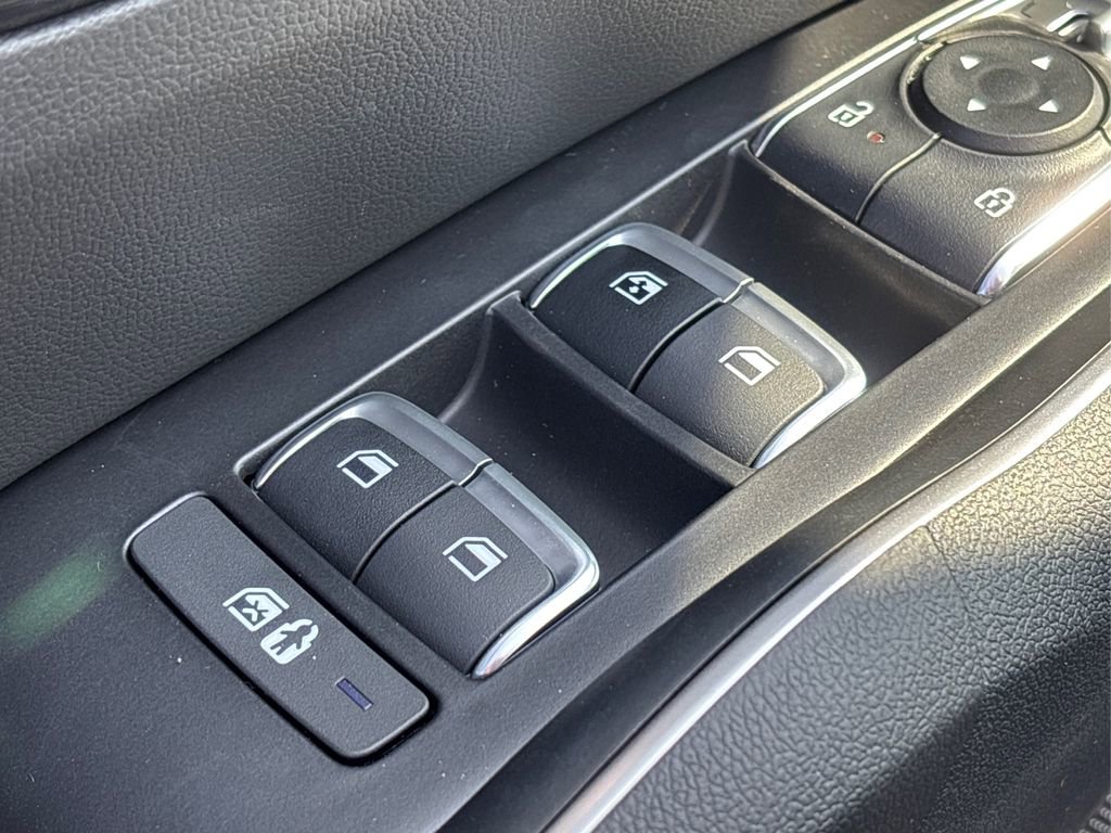 New 2026 Kia Sorento S image 24