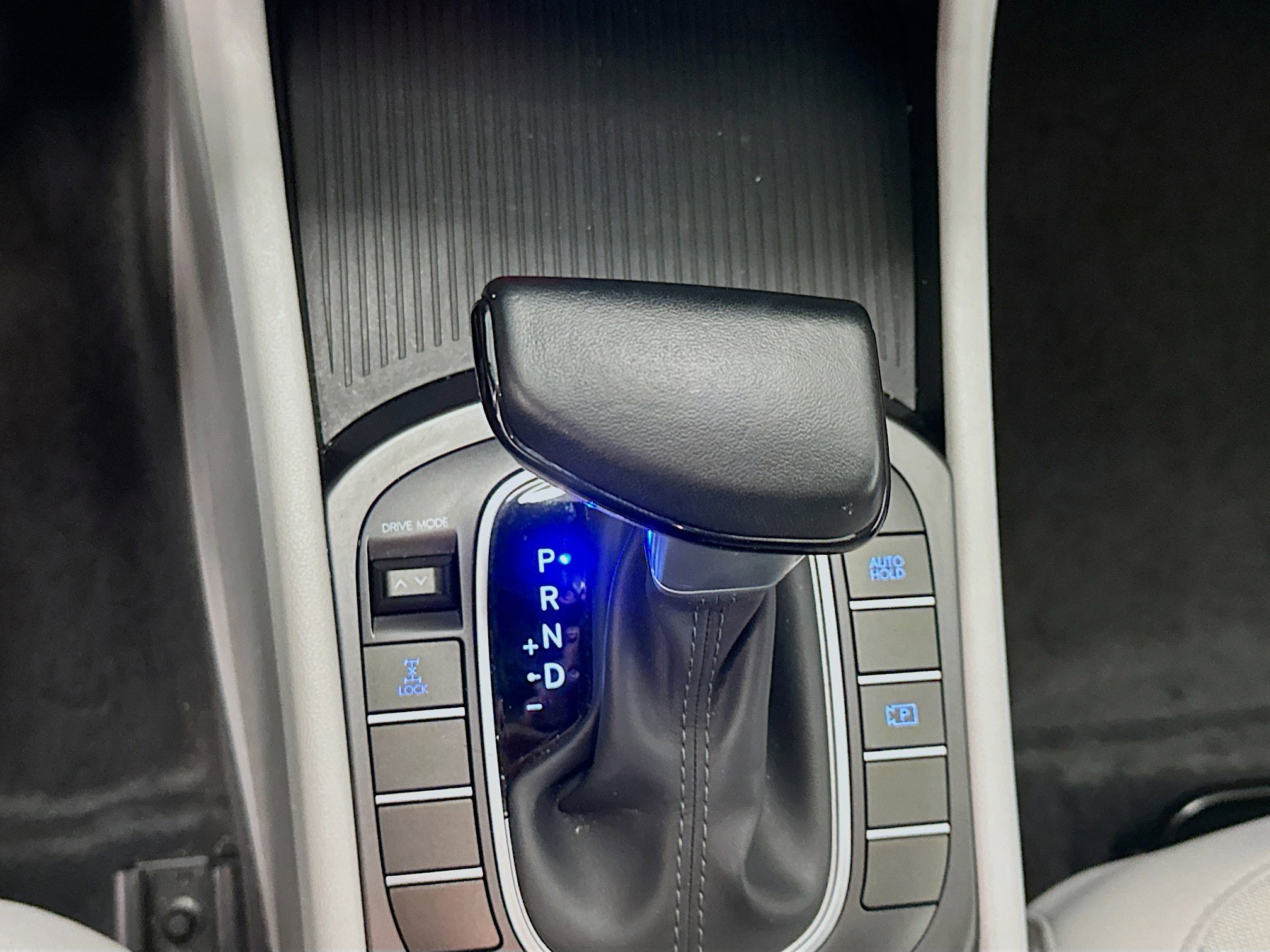 Used 2025 Hyundai Kona SEL image 25