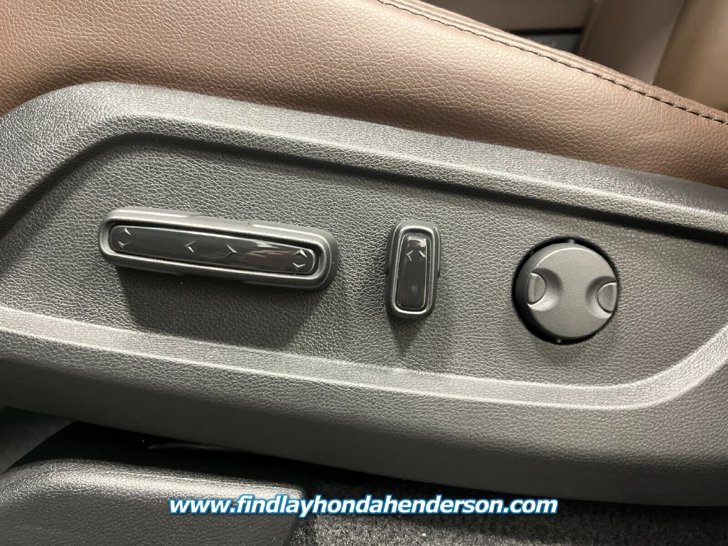 New 2026 Honda Pilot Touring image 11