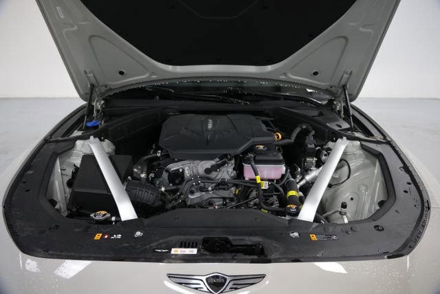 Used 2026 Genesis G70 2.5T Prestige image 5