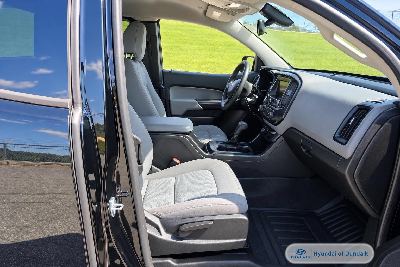 Used 2020 Chevrolet Colorado W/T RWD image 13