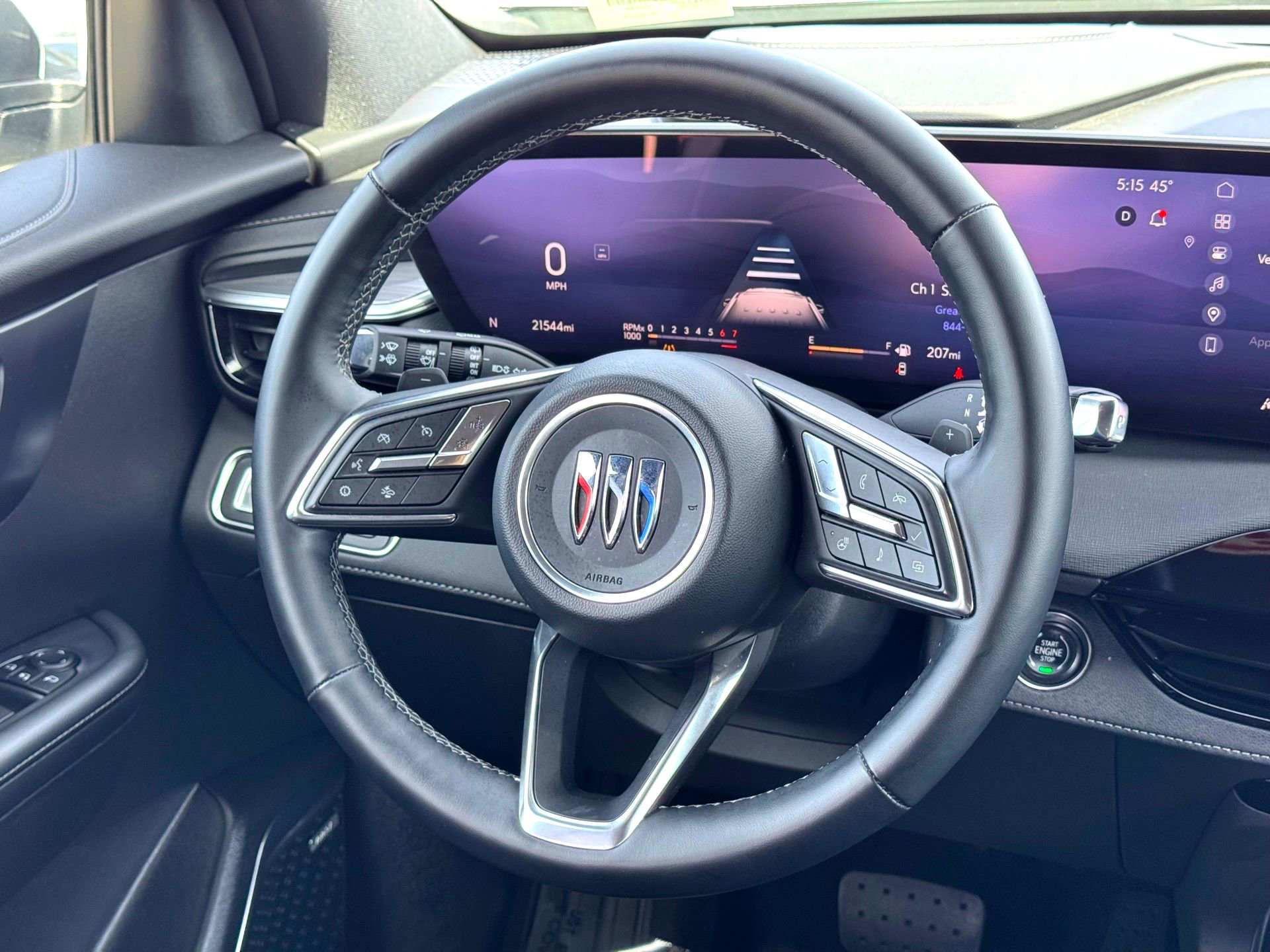 Used 2025 Buick Enclave Preferred image 24